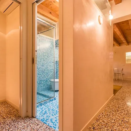 Rialto Mercato A Family In Like At דירה *